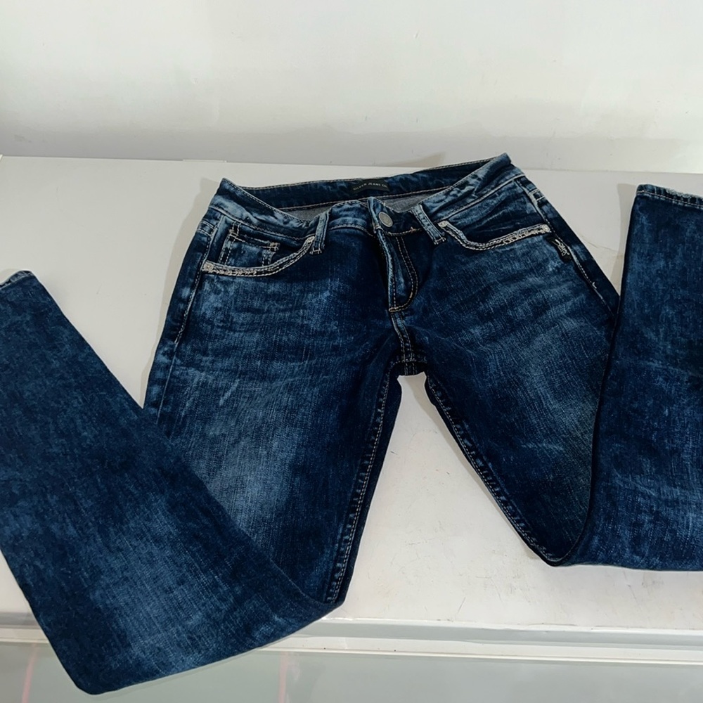 Women’s silver jeans co size W24/L29. Like new condition